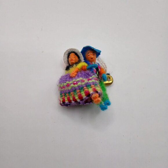 Peruvian Worry Doll Couple Pin Brooch - Picture 1 of 5